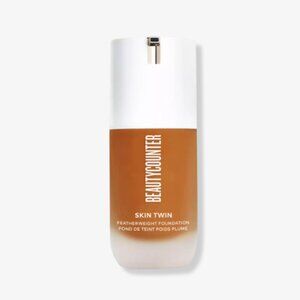 Beautycounter Tan 445 Skin Twin Featherweight Foundation